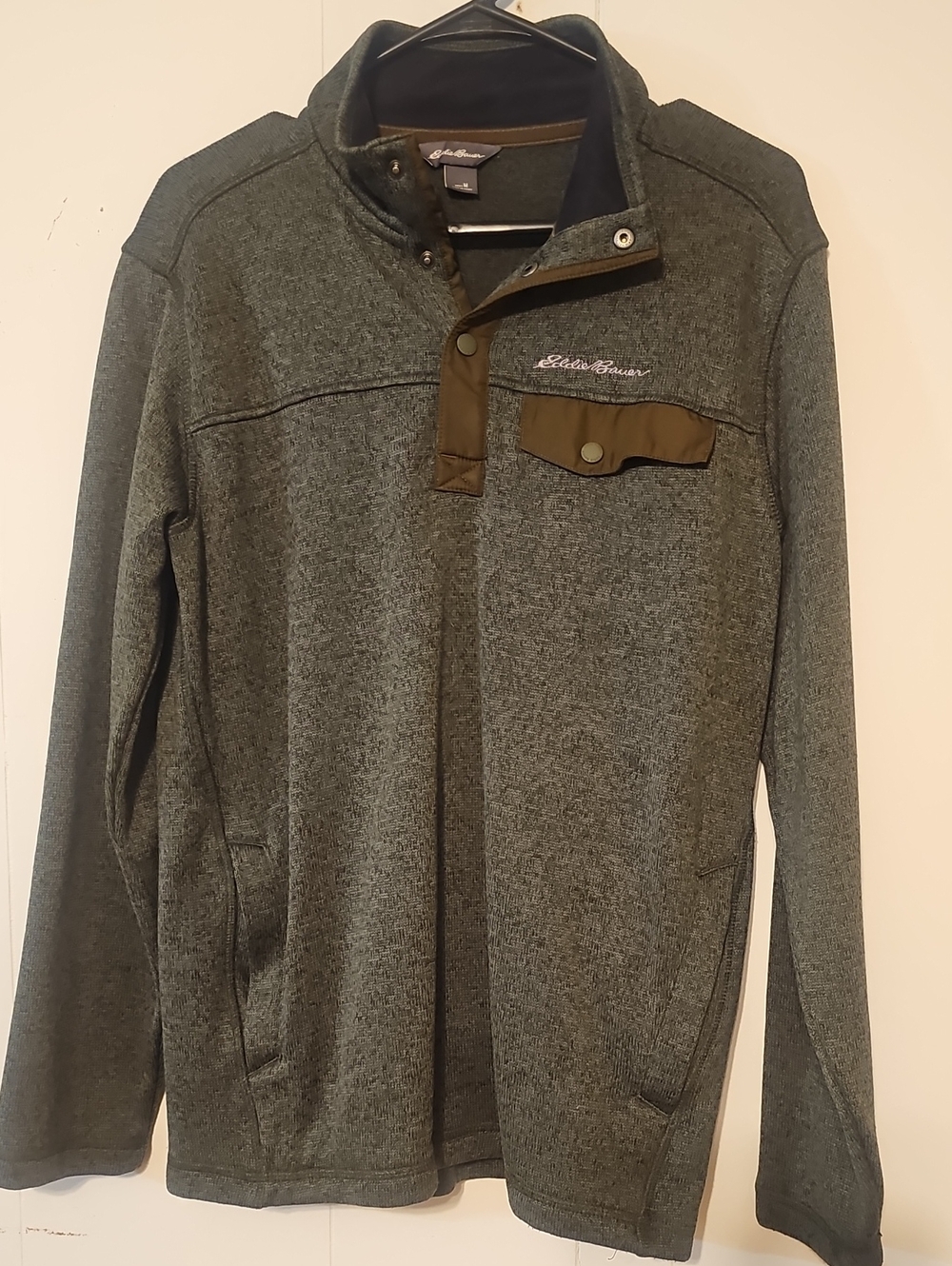 Eddie Bauer Men's Olive Green Snap-Placket Pullover Jacket